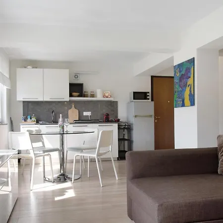 Oliva Arber Apartment Maccagno